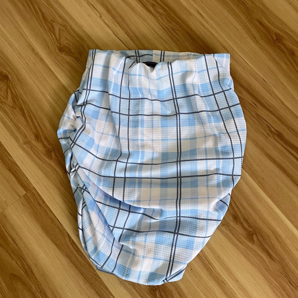 Synched sides blue plaid skirt